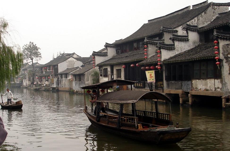 浙富控股：子公司累计对合并报表范围内子公司担保额度58亿元